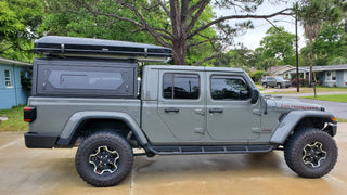 Hardtop Jeep Gladiator JT 2019+ | Alu-Cab Contour | Aluminium Black Alu-Cab Xperts4x4