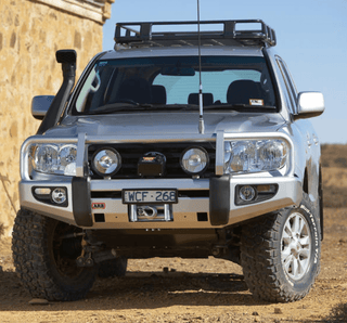 Front bumper ARB for Land Cruiser 200 Series 2007 a 2015 | Deluxe Bullbar ARB 3415110 Xperts4x4