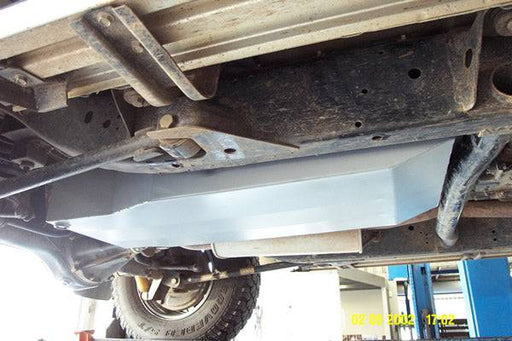 Fuel tank LONGRANGER | 70L | Nissan Patrol GU 1997-2017 - LONGRANGER - Xperts 4x4