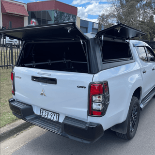 Hardtop Mitsubishi L200 2015+ | RSI SmartCap EVOd Defender on Xperts4x4 4x4 Off-Road Accessories