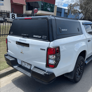 Hardtop Mitsubishi L200 2015+ | RSI SmartCap EVOd Defender on Xperts4x4 4x4 Off-Road Accessories